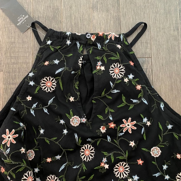 Abercrombie & Fitch Embellished Tank Top - Picture 3 of 7